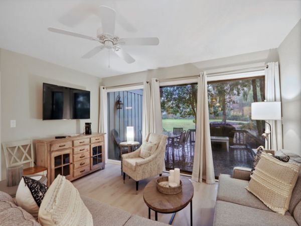 Charming Vacation Rental on Hilton Head. Call Today.
