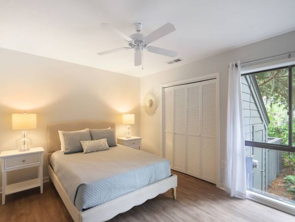 Hilton Head Luxury Vacation Accommodation Walk to Beach