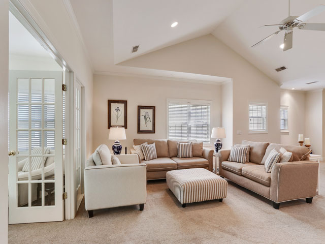Hilton Head Vacation Accommodation Drive to Beach