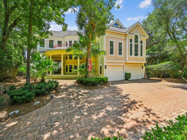Hilton Head Oceanfront Vacation Rental with Private Pool - Luxury Coastal Home with Panoramic Views
