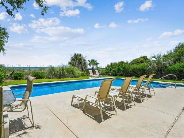Hilton Head Oceanfront Vacation Rental with Private Pool - Luxury Coastal Home with Panoramic Views