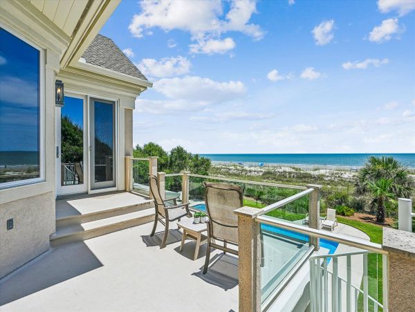 Hilton Head Oceanfront Vacation Rental with Private Pool - Luxury Coastal Home with Panoramic Views