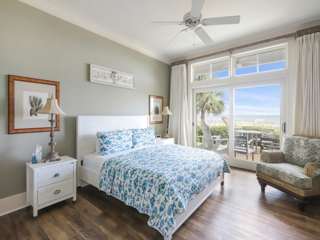 Hilton Head Luxury Vacation Accommodation on Beach