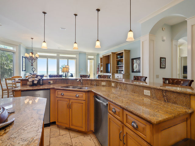 Hilton Head Vacation Six Bedroom Vacation Home on Beach