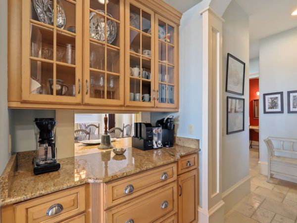 Hilton Head Vacation Six Bedroom Vacation Home on Beach