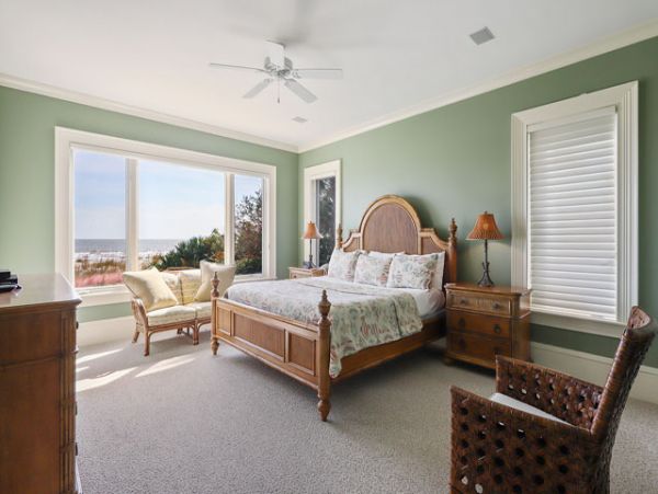 Hilton Head Vacation Six Bedroom Vacation Home on Beach