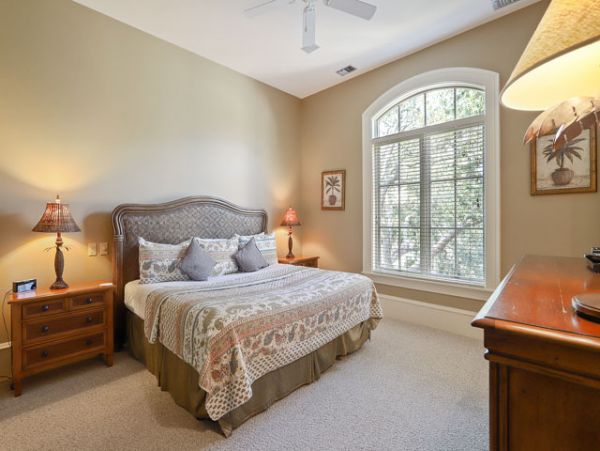 Hilton Head Vacation Six Bedroom Vacation Home on Beach