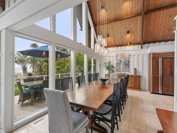 Hilton Head Private Path to Beach  Sleeps 18 Guests