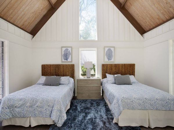 Hilton Head Private Path to Beach  Sleeps 18 Guests