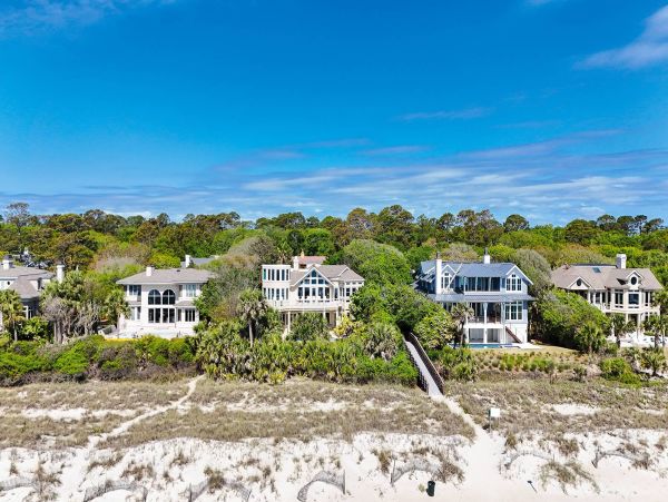 Luxurious Oceanfront Home on Hilton Head - Unmatched Comfort & Views