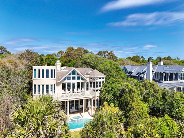Luxurious Oceanfront Home on Hilton Head - Unmatched Comfort & Views