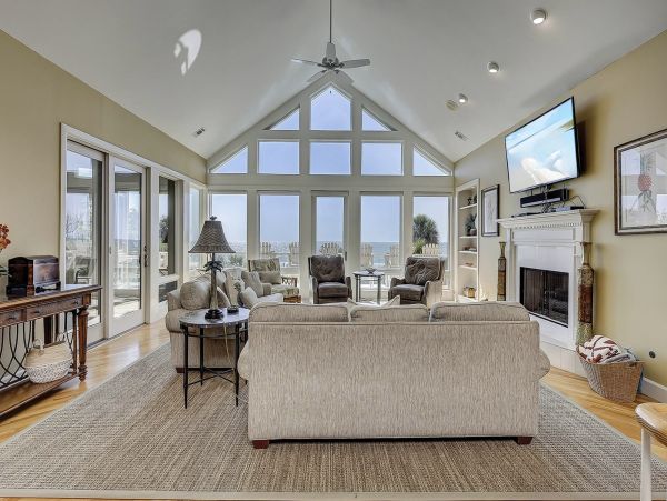 Luxurious Oceanfront Home on Hilton Head - Unmatched Comfort & Views