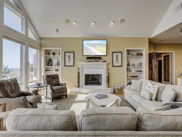 Luxurious Oceanfront Home on Hilton Head - Unmatched Comfort & Views