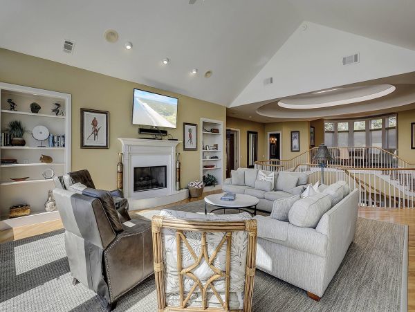 Luxurious Oceanfront Home on Hilton Head - Unmatched Comfort & Views