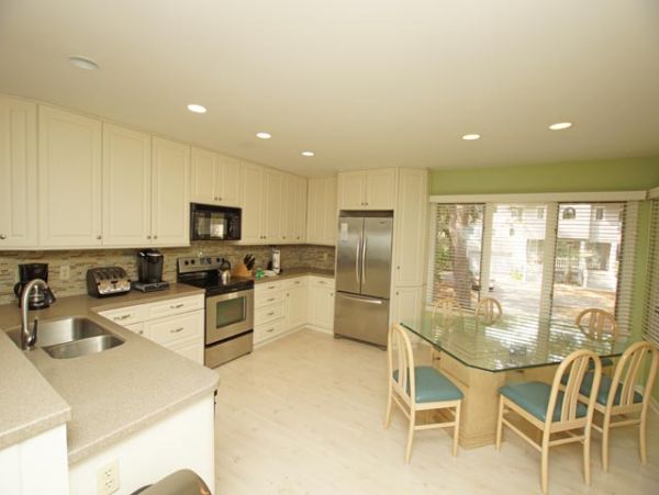 Charming Vacation Rental on Hilton Head. Call Today.