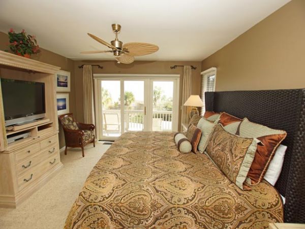 Charming Vacation Rental on Hilton Head. Call Today.