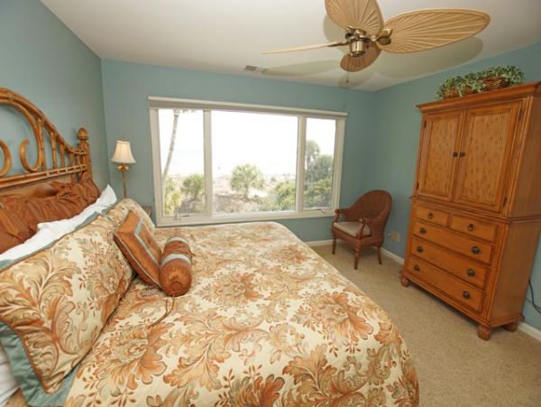Charming Vacation Rental on Hilton Head. Call Today.