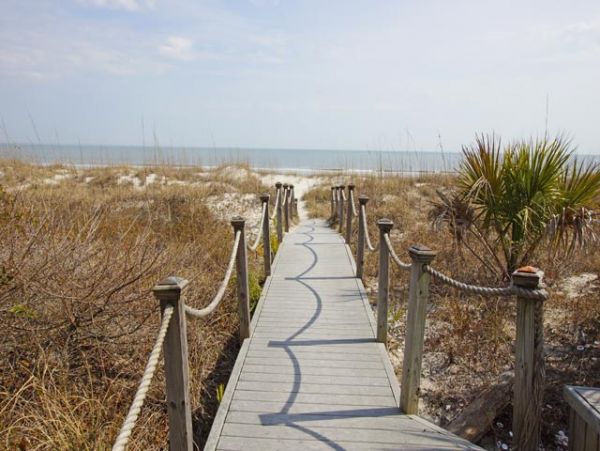 Charming Vacation Rental on Hilton Head. Call Today.