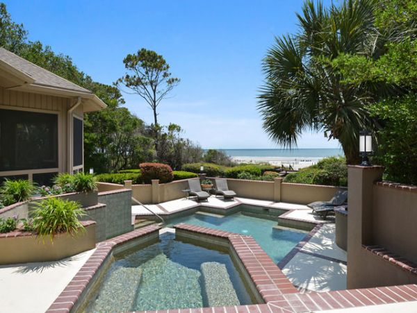 Hilton Head Luxury Vacation Rental Sleeps Twelve Guests