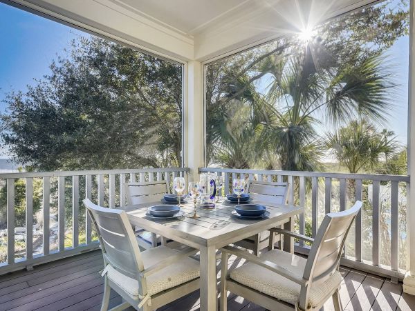 Hilton Head Luxury Vacation Rental Home Sleeps Twelve Guests