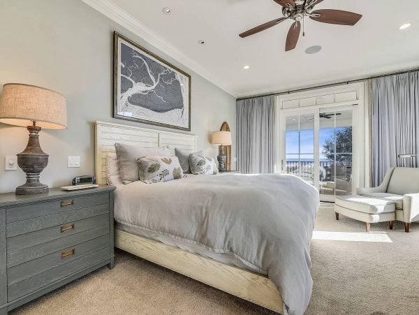 Hilton Head Luxury Vacation Rental Home Sleeps Twelve Guests
