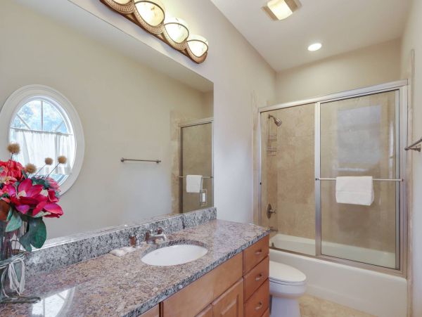 Hilton Head Vacation Rental - Eight Bedroom Hilton Head Beach House with Pool