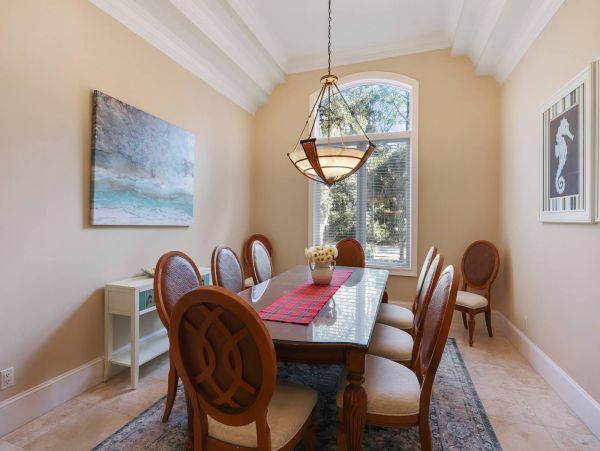 Hilton Head Vacation Rental - Eight Bedroom Hilton Head Beach House with Pool