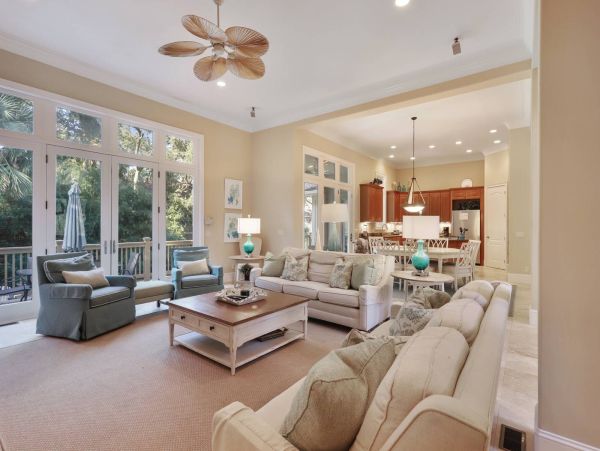 Hilton Head Vacation Rental - Eight Bedroom Hilton Head Beach House with Pool