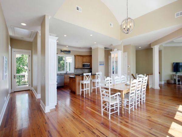 Hilton Head Vacation Rental Sleeps Eighteen Walk To Beach
