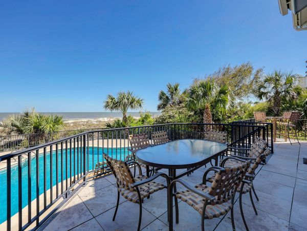 Stunning Oceanview 4-Bedroom Home with Pool in Hilton Head