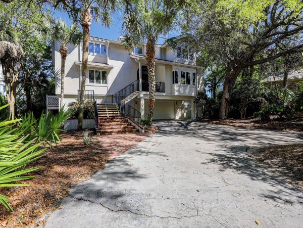 Stunning Oceanview 4-Bedroom Home with Pool in Hilton Head