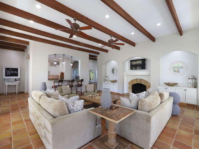 Hilton Head Luxury Vacation Accommodation Walk to Beach