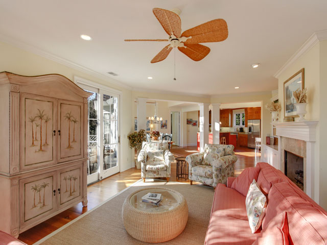 Charming Vacation Rental on Hilton Head. Call Today.