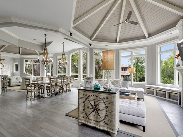 Upscale Rental on Hilton Head. Call Local Agent.