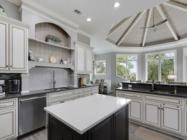 Upscale Rental on Hilton Head. Call Local Agent.