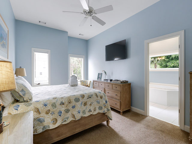 Upscale Rental on Hilton Head. Call Local Agent.