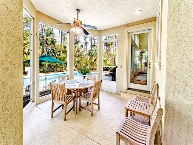 Hilton Head Vacation Accommodation Walk to Beach