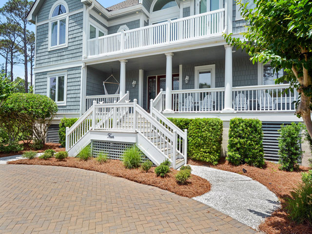 Charming Vacation Rental on Hilton Head. Call Today.