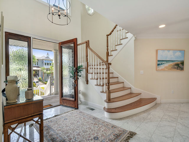 Charming Vacation Rental on Hilton Head. Call Today.