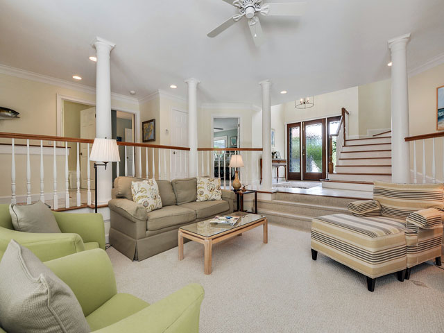 Charming Vacation Rental on Hilton Head. Call Today.