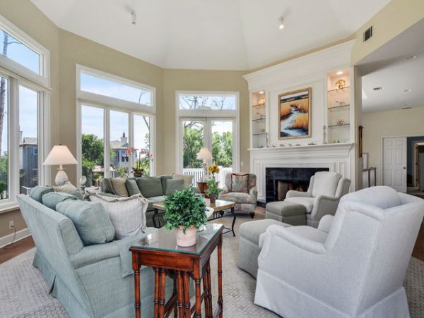 Charming Vacation Rental on Hilton Head. Call Today.