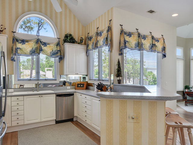 Charming Vacation Rental on Hilton Head. Call Today.