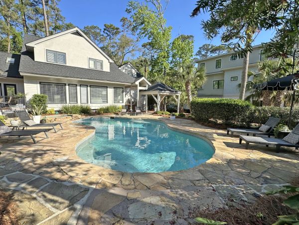Hilton Head Luxury Vacation Rental - 5-Bedroom Home with Pool