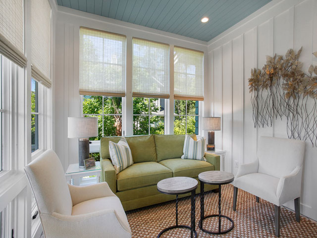 Hilton Head Luxury Vacation Accommodation Walk to Beach