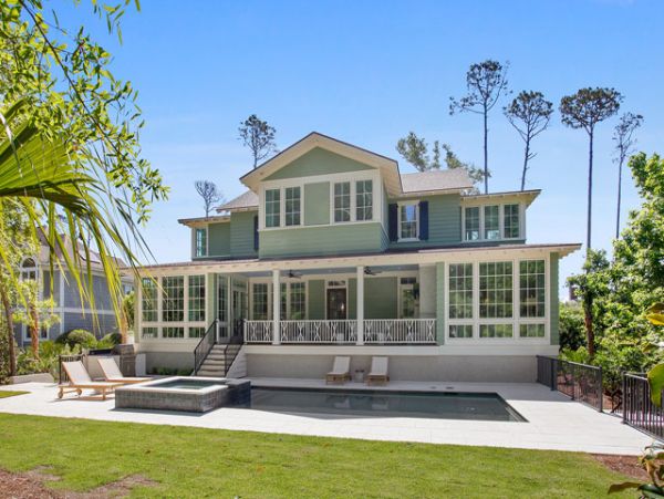 Hilton Head Luxury Vacation Accommodation Walk to Beach