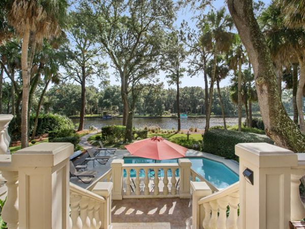 Hilton Head Vacation Rental Sleeps Twelve Guests