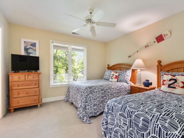 Upscale Rental on Hilton Head. Call Local Agent.