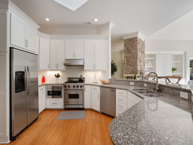 Upscale Pool Home Rental on Hilton Head 5 Bedrooms Sleeps 14