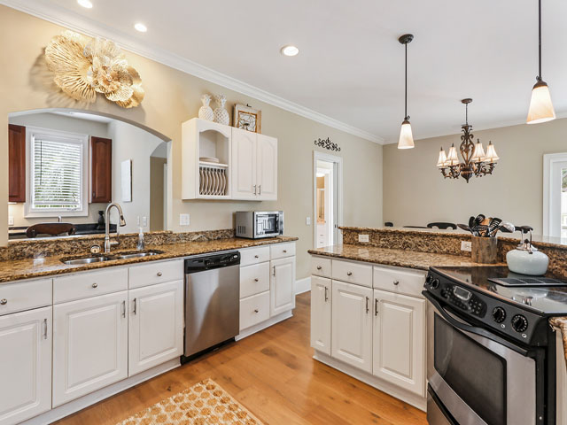 Hilton Head Luxury Vacation Rental Sleeps Twenty Guests