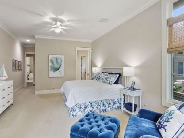 Hilton Head Luxury 5 Bedroom Pool Home Walk to Beach